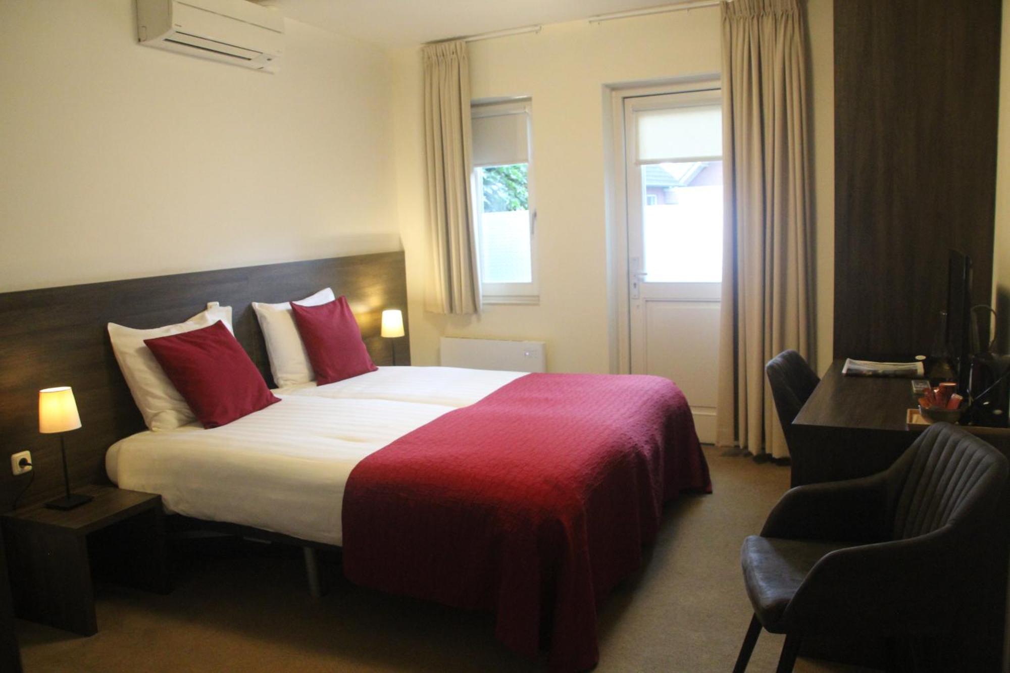 Hotel Restaurant Roerdalen Posterholt Ngoại thất bức ảnh
