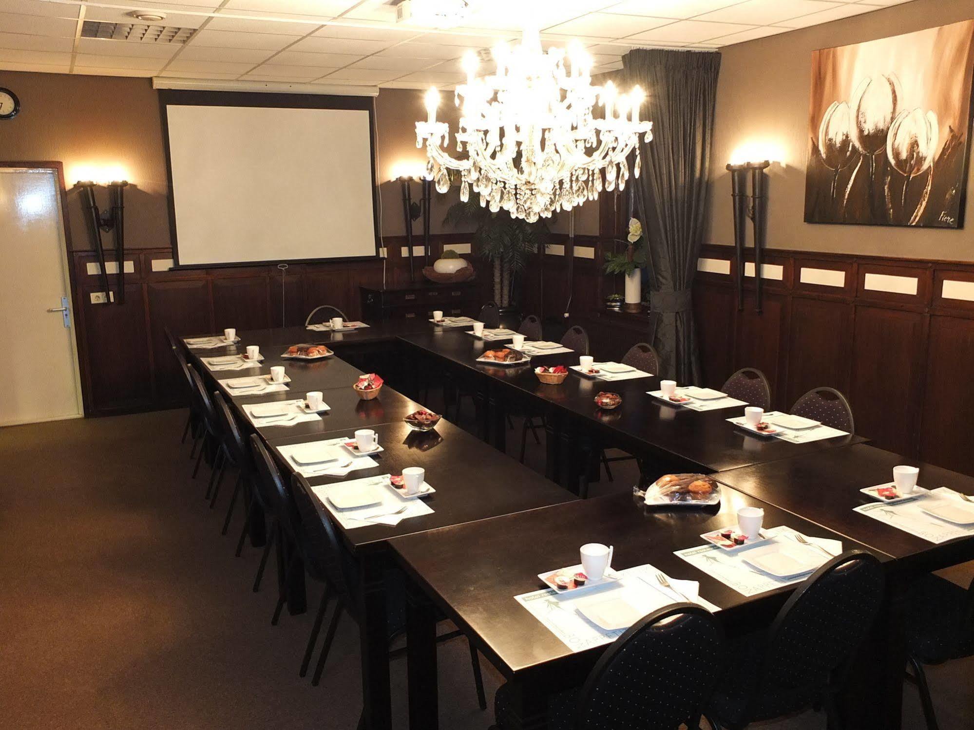 Hotel Restaurant Roerdalen Posterholt Ngoại thất bức ảnh
